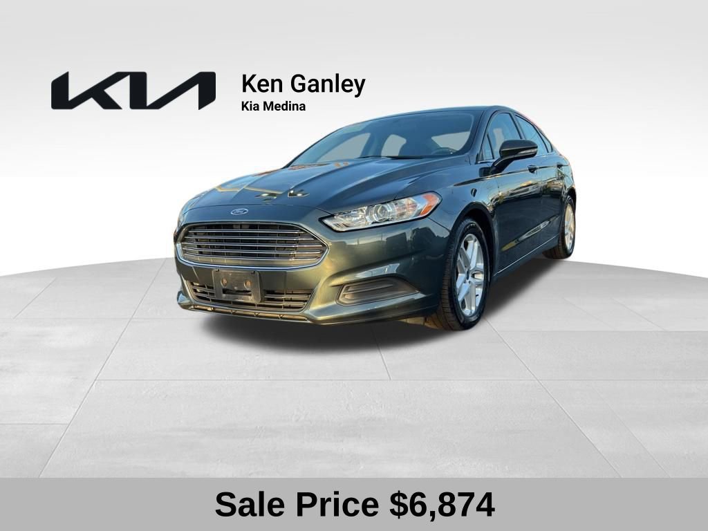 Used 2015 Ford Fusion SE