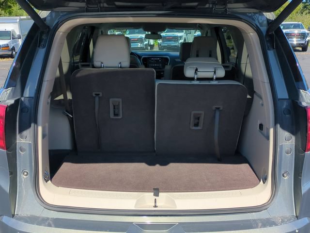 Certified 2017 GMC Acadia Denali w/ Technology Package AWD/4WD image 33