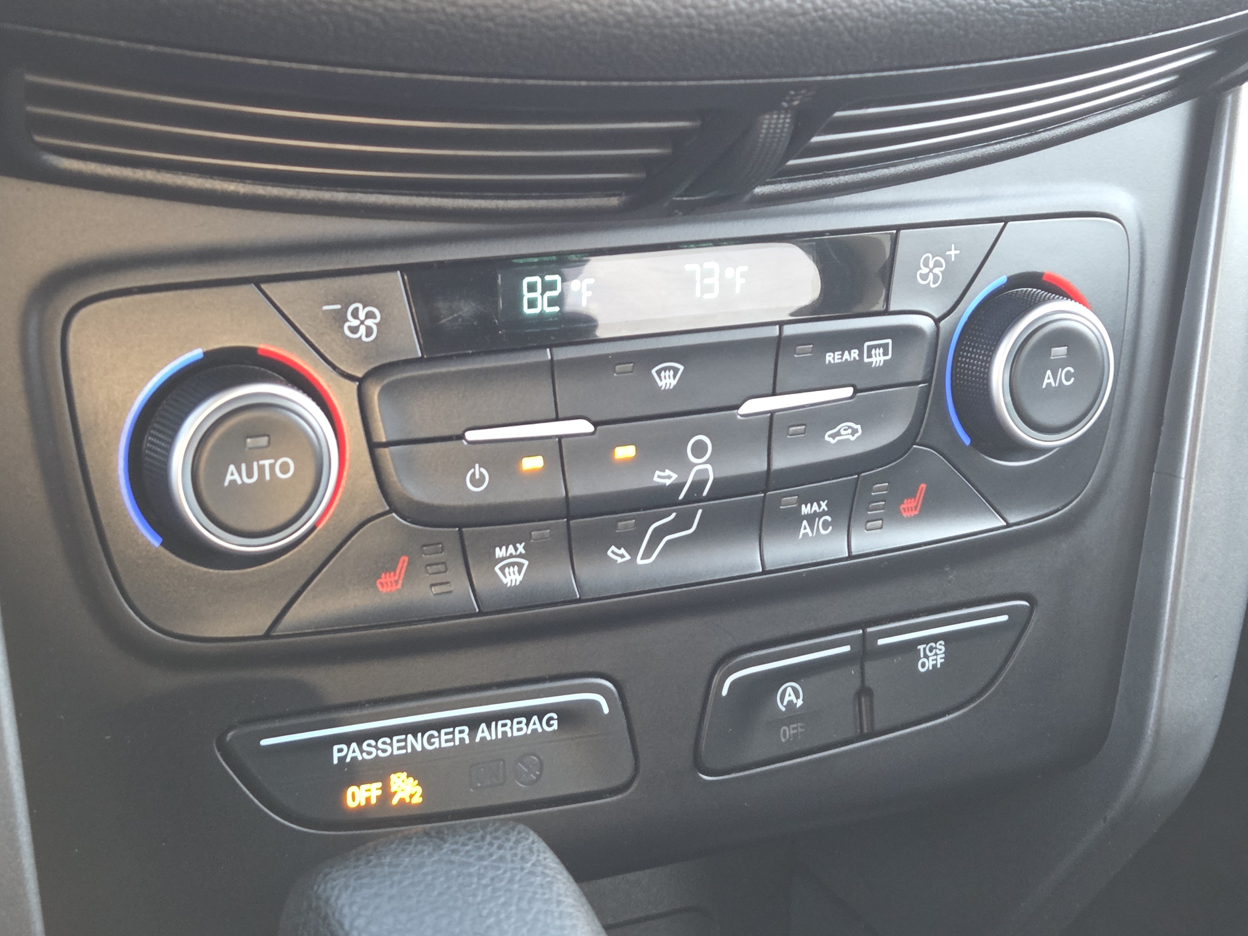 Used 2018 Ford Escape SE AWD/4WD image 17