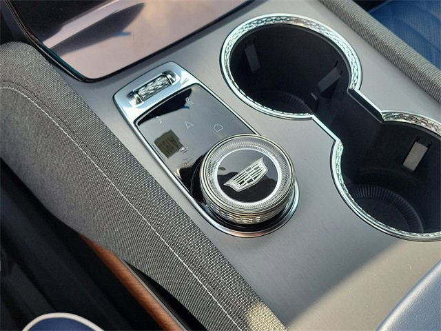 New 2026 Cadillac Vistiq Premium Luxury w/ LPO, Floor Liner Package image 16