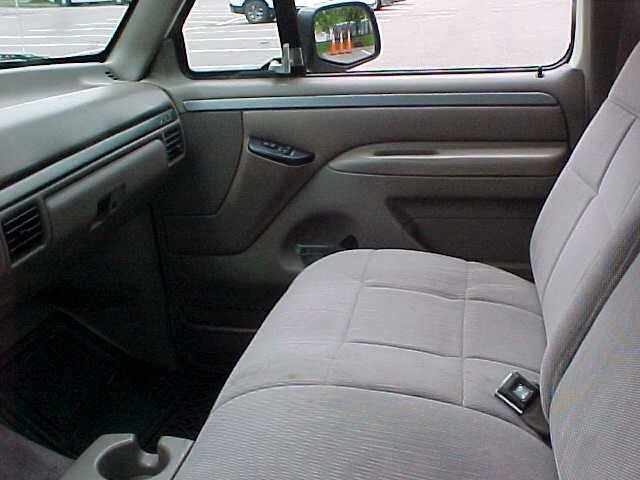 Used 1994 Ford F150 XL RWD image 16