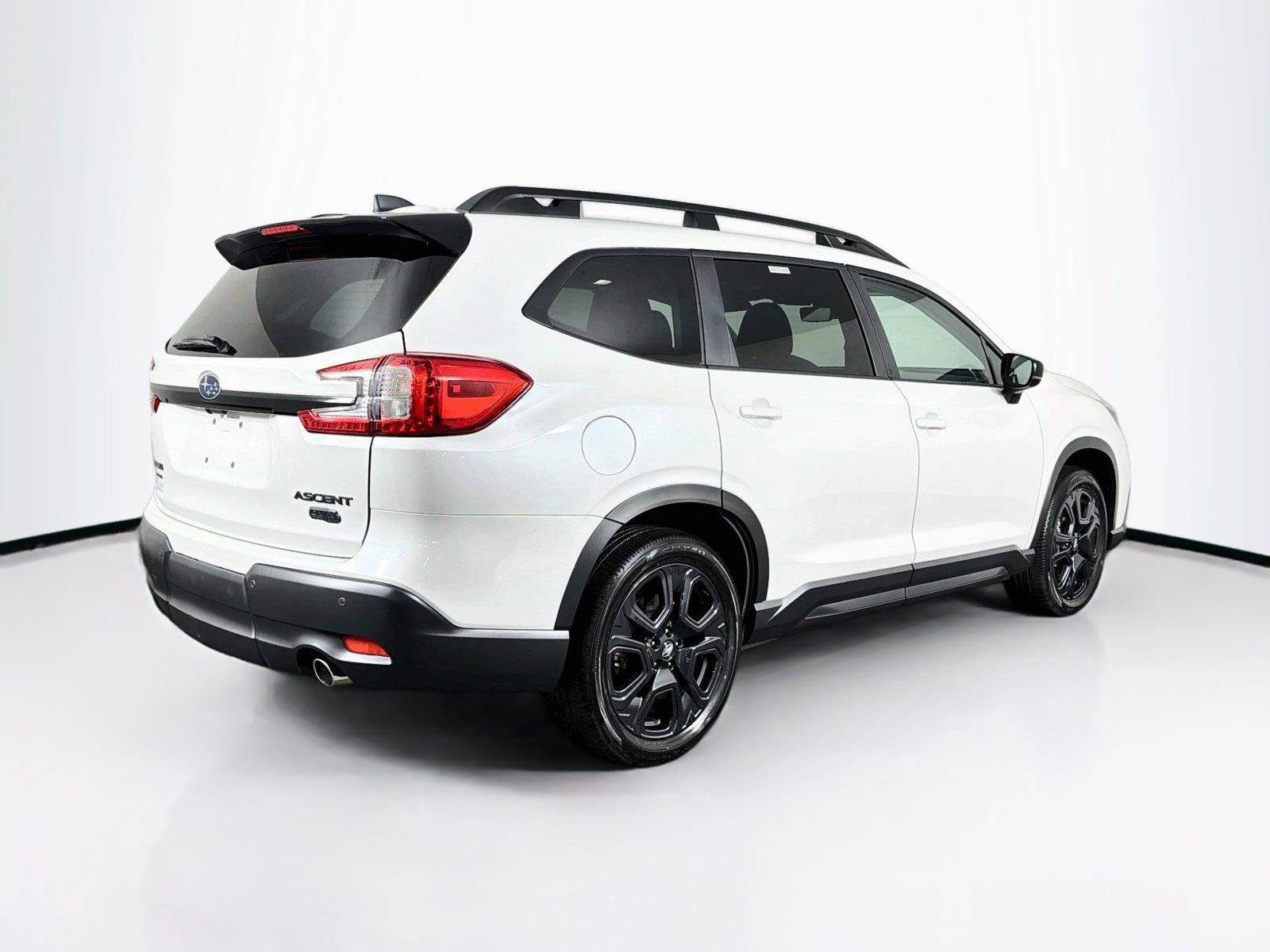 Used 2025 Subaru Ascent Onyx Edition AWD/4WD image 11