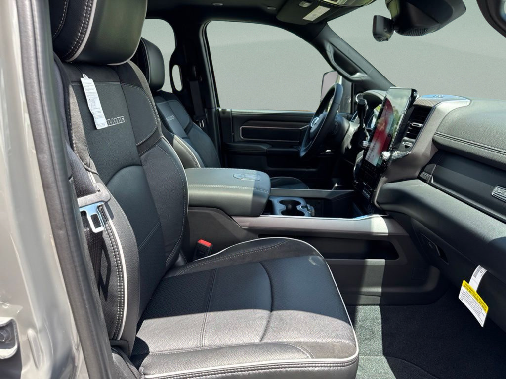 New 2026 RAM 2500 Laramie AWD/4WD image 41