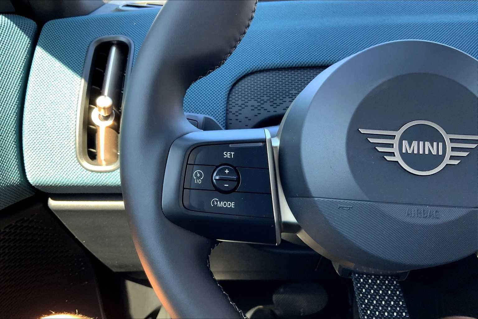 Used 2025 MINI Cooper Countryman S image 23