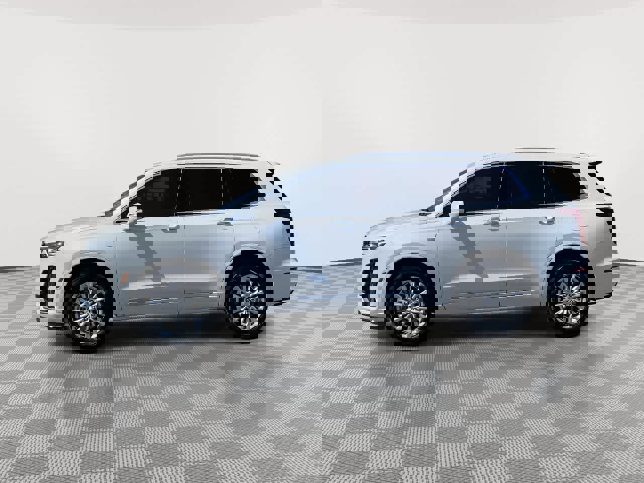 Certified 2025 Cadillac XT6 Luxury AWD/4WD image 5