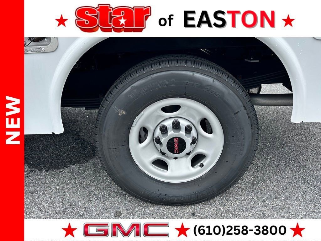 New 2025 GMC Savana 3500 w/ Power Convenience Package image 26