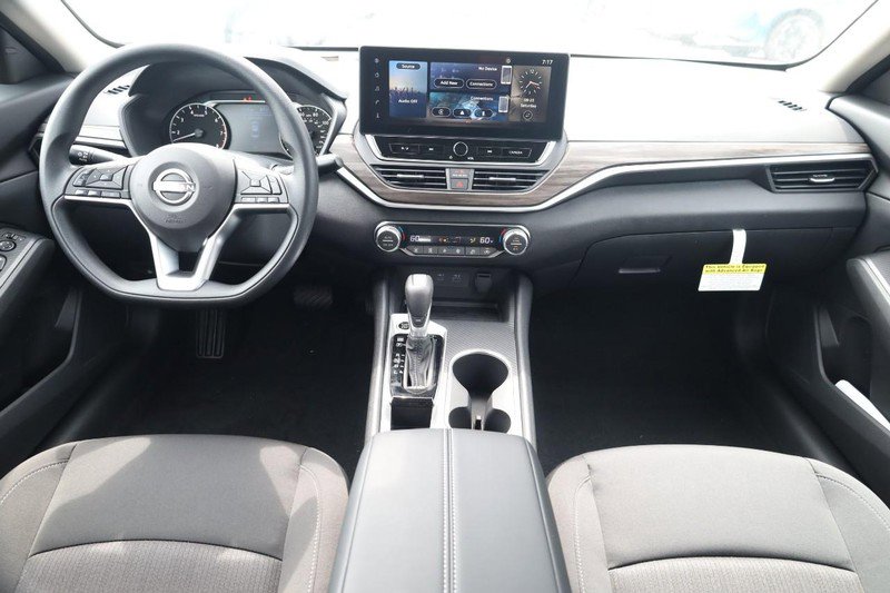 New 2025 Nissan Altima 2.5 SV w/ SV Special Edition Package image 22