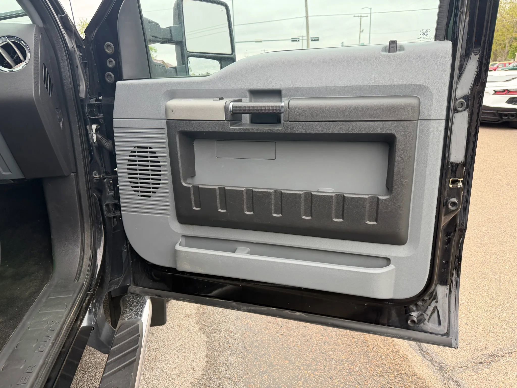 Used 2016 Ford F350 XLT w/ FX4 4x4 Off Road Package image 31