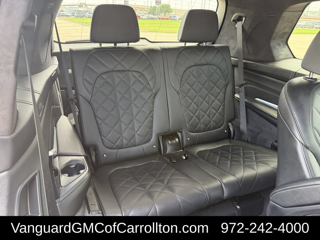 Used 2025 BMW X7 xDrive40i w/ M Sport Package AWD/4WD image 36