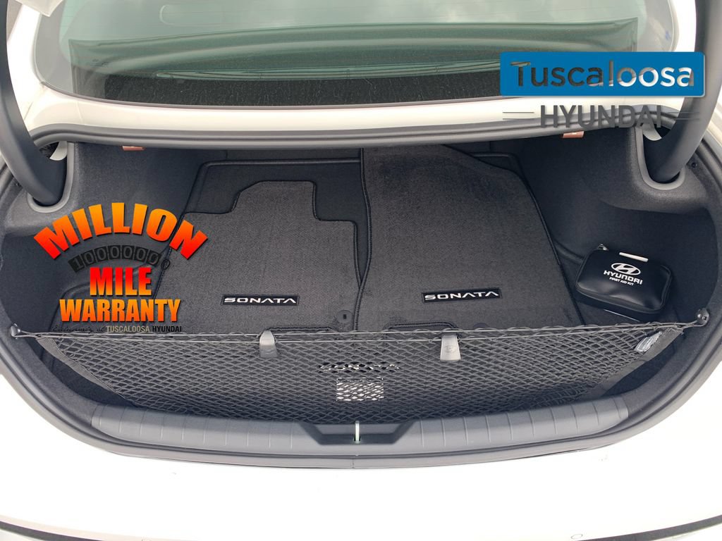 New 2026 Hyundai Sonata Limited FWD image 9
