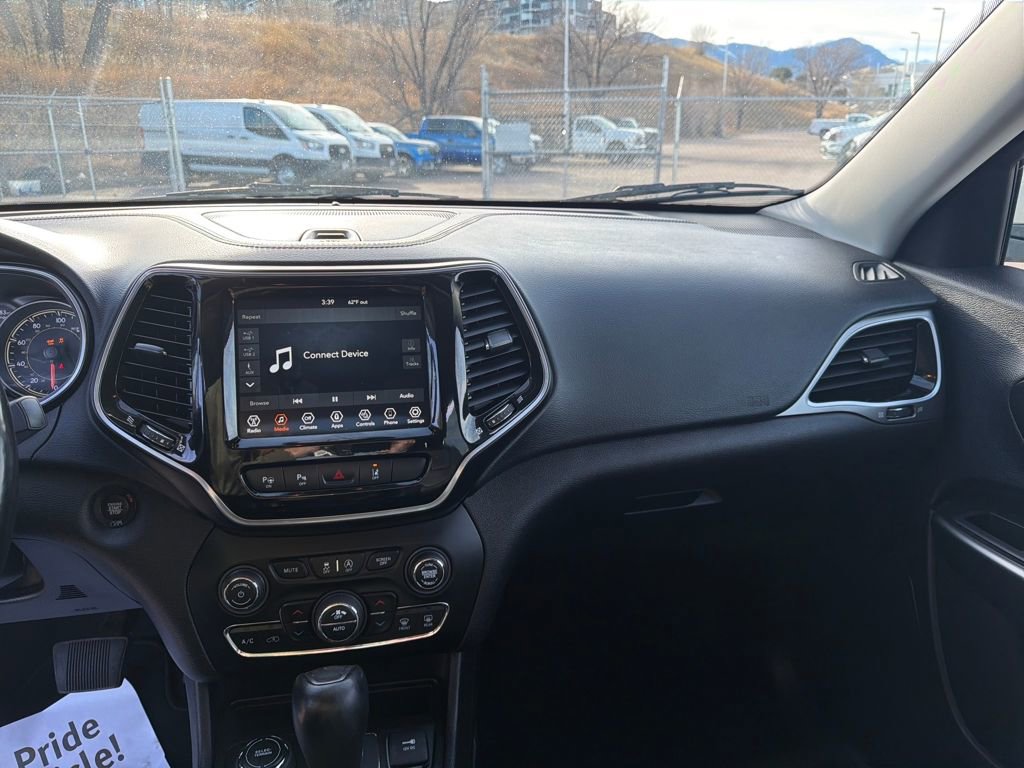 Used 2021 Jeep Cherokee Limited image 15