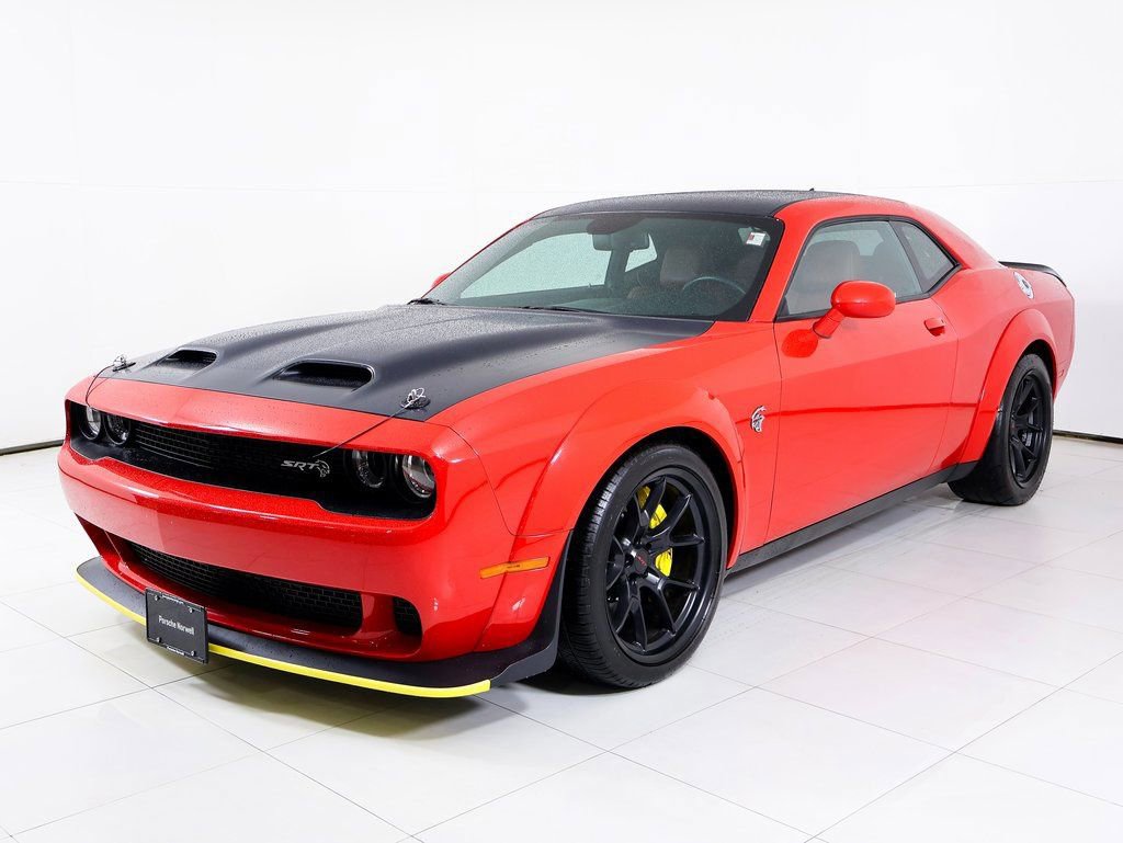 Used 2023 Dodge Challenger SRT Hellcat image 1