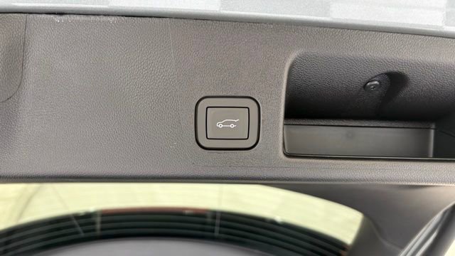 New 2026 Chevrolet Equinox EV LT FWD image 6