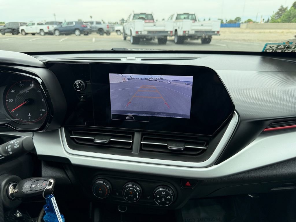 Certified 2024 Chevrolet Trax RS image 25