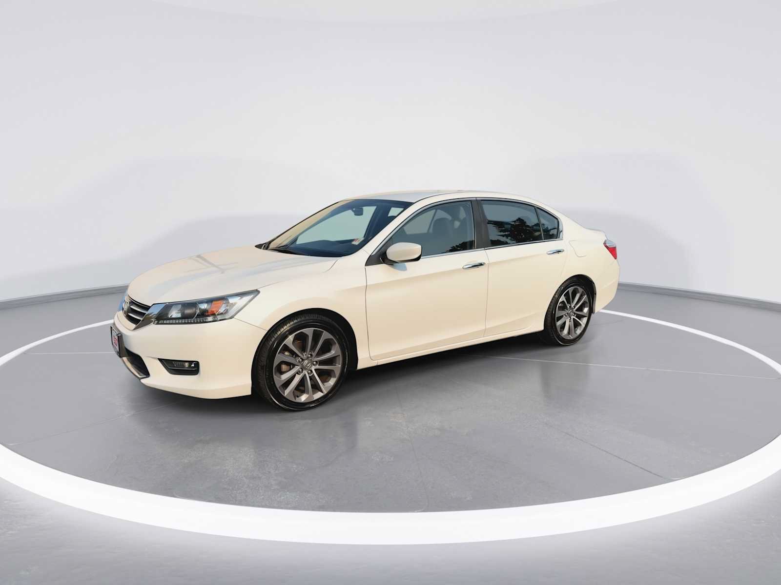 Used 2014 Honda Accord Sport image 4
