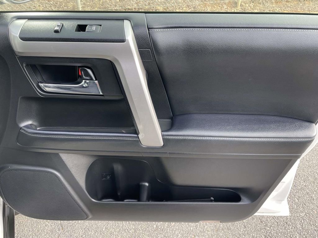 Used 2021 Toyota 4Runner SR5 image 44