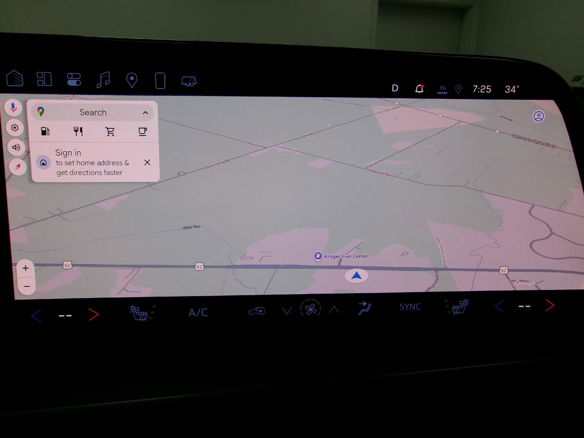 Certified 2025 Chevrolet Traverse LT w/ LPO, Floor Liner Package image 4