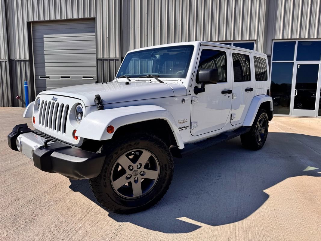 Used 2013 Jeep Wrangler Unlimited Sahara w/ Connectivity Group image 2