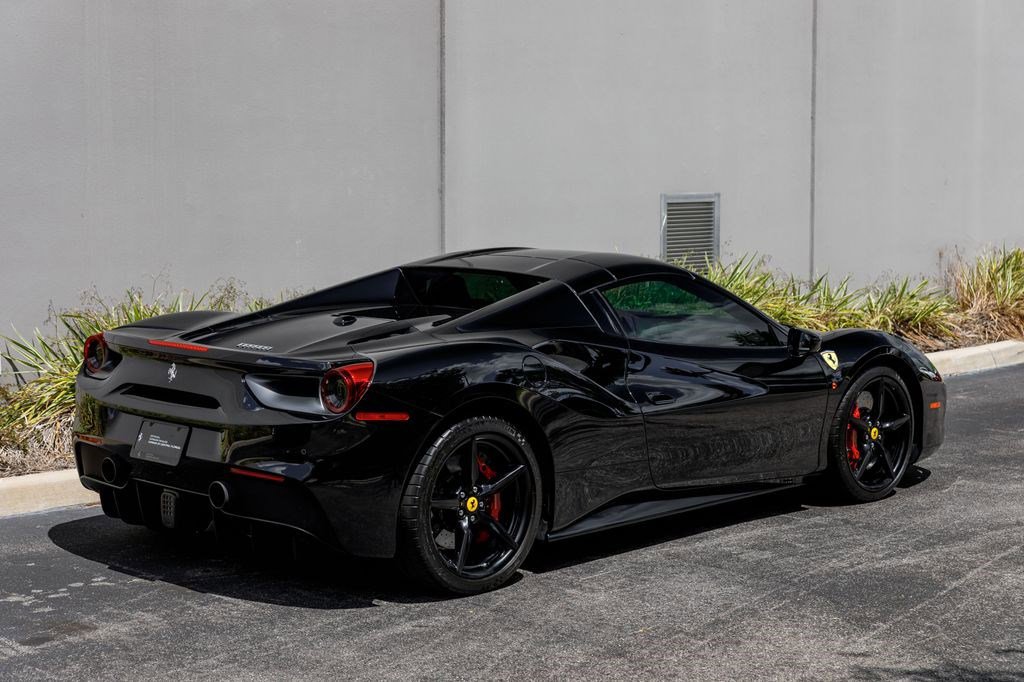 Used 2018 Ferrari 488 Spider image 5