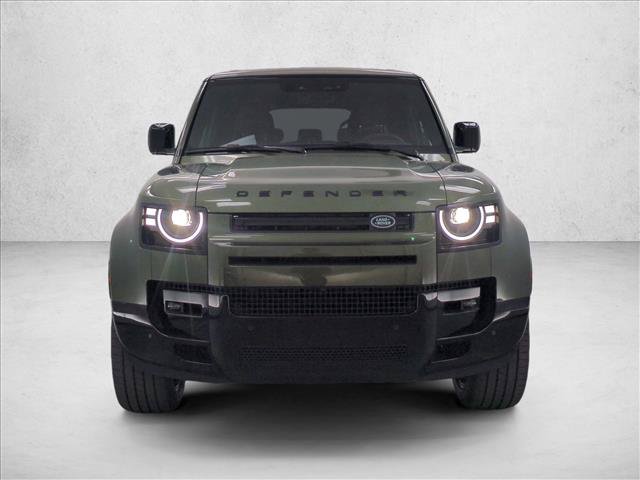 New 2026 Land Rover Defender 130 X-Dynamic SE AWD/4WD image 6