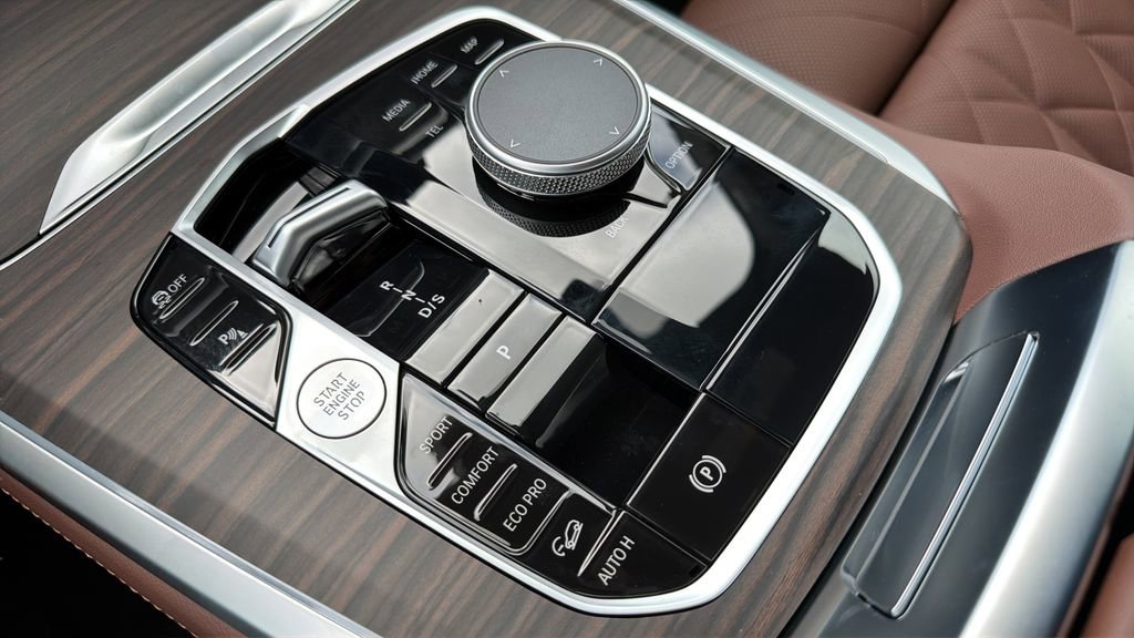 New 2026 BMW X5 xDrive40i image 15