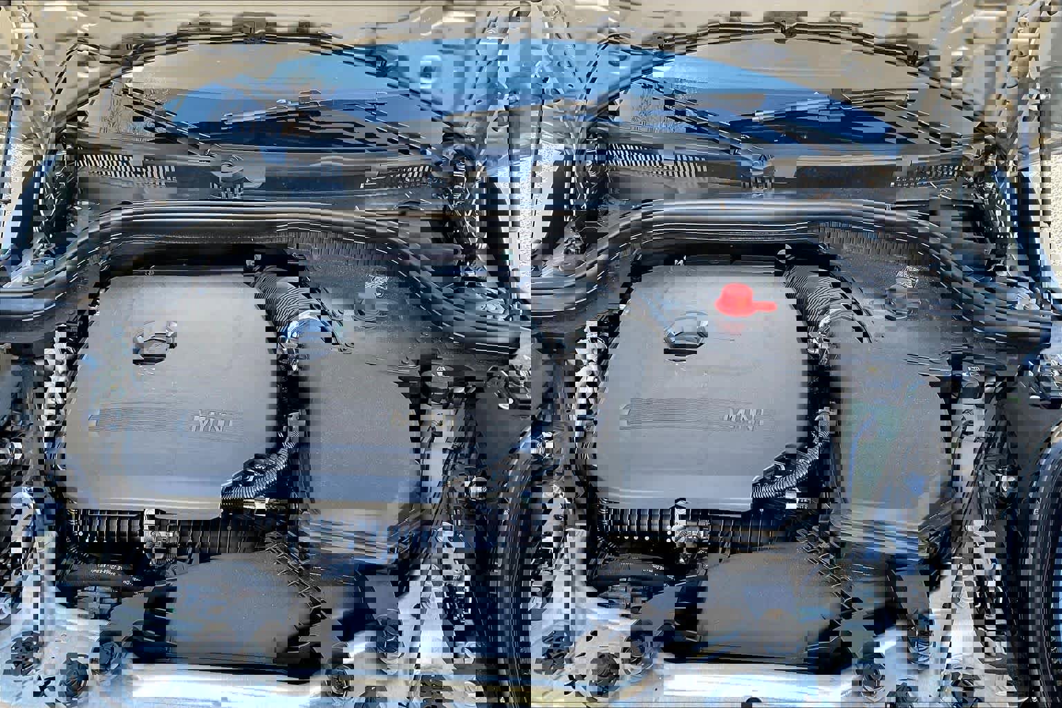 Certified 2025 MINI Cooper S image 31