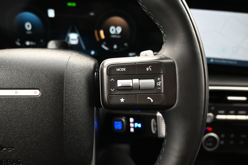 Used 2026 Hyundai Palisade Calligraphy FWD image 18