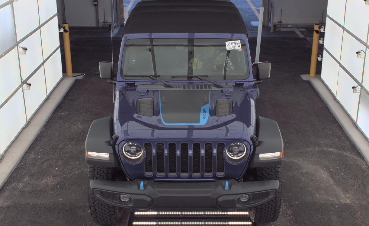 Used 2023 Jeep Wrangler Unlimited Rubicon 4xe image 3