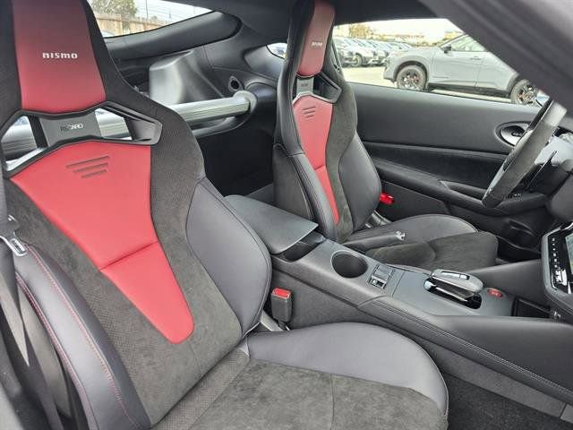New 2025 Nissan Z NISMO w/ Floor Mat Package image 10