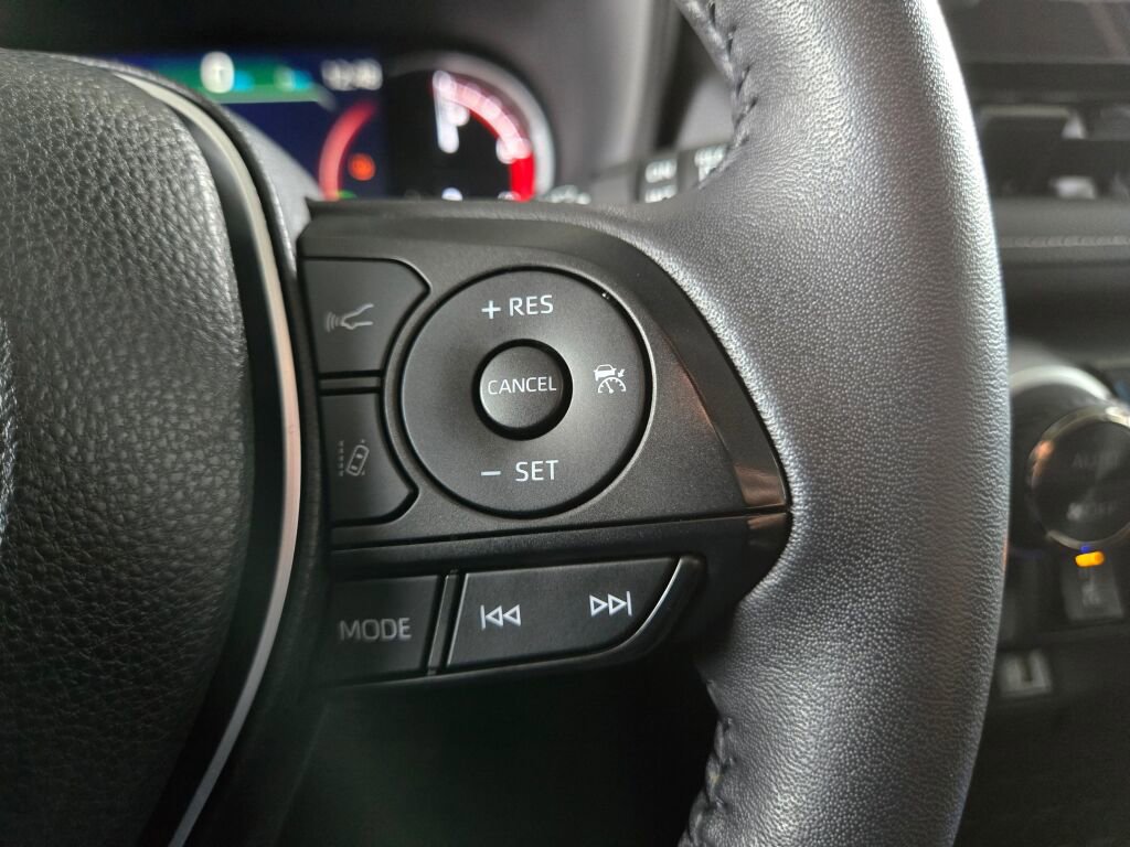Used 2024 Toyota RAV4 XLE w/ Convenience Package AWD/4WD image 19