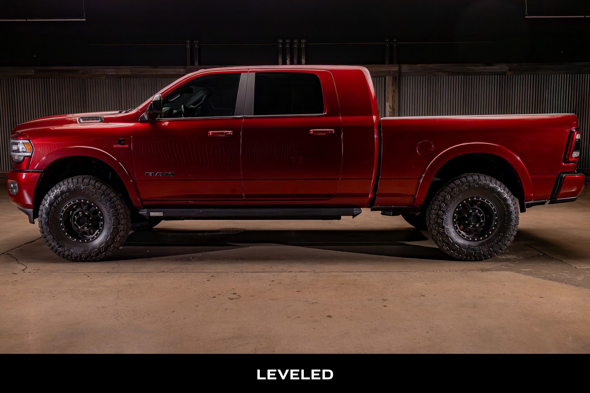 Used 2021 RAM 2500 Laramie w/ Night Edition AWD/4WD image 6