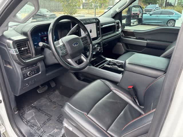 Used 2024 Ford F250 Lariat w/ Black Appearance Package AWD/4WD image 9