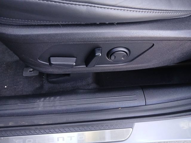 Certified 2023 Kia Sorento SX AWD/4WD image 15