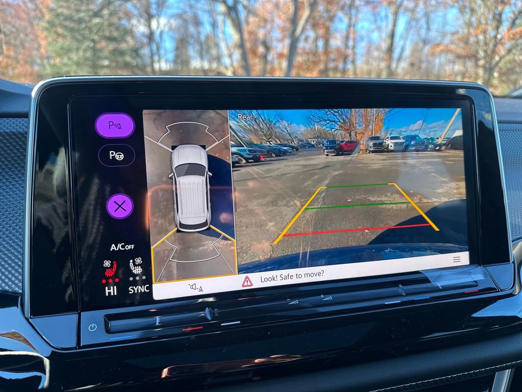 New 2026 Volkswagen Atlas Cross Sport SEL Premium R-Line image 10