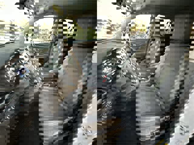 Used 2022 Buick Encore Preferred w/ Safety Package image 16