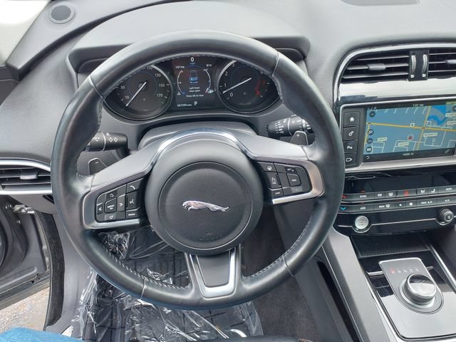 Used 2018 Jaguar F-PACE Prestige AWD/4WD image 6