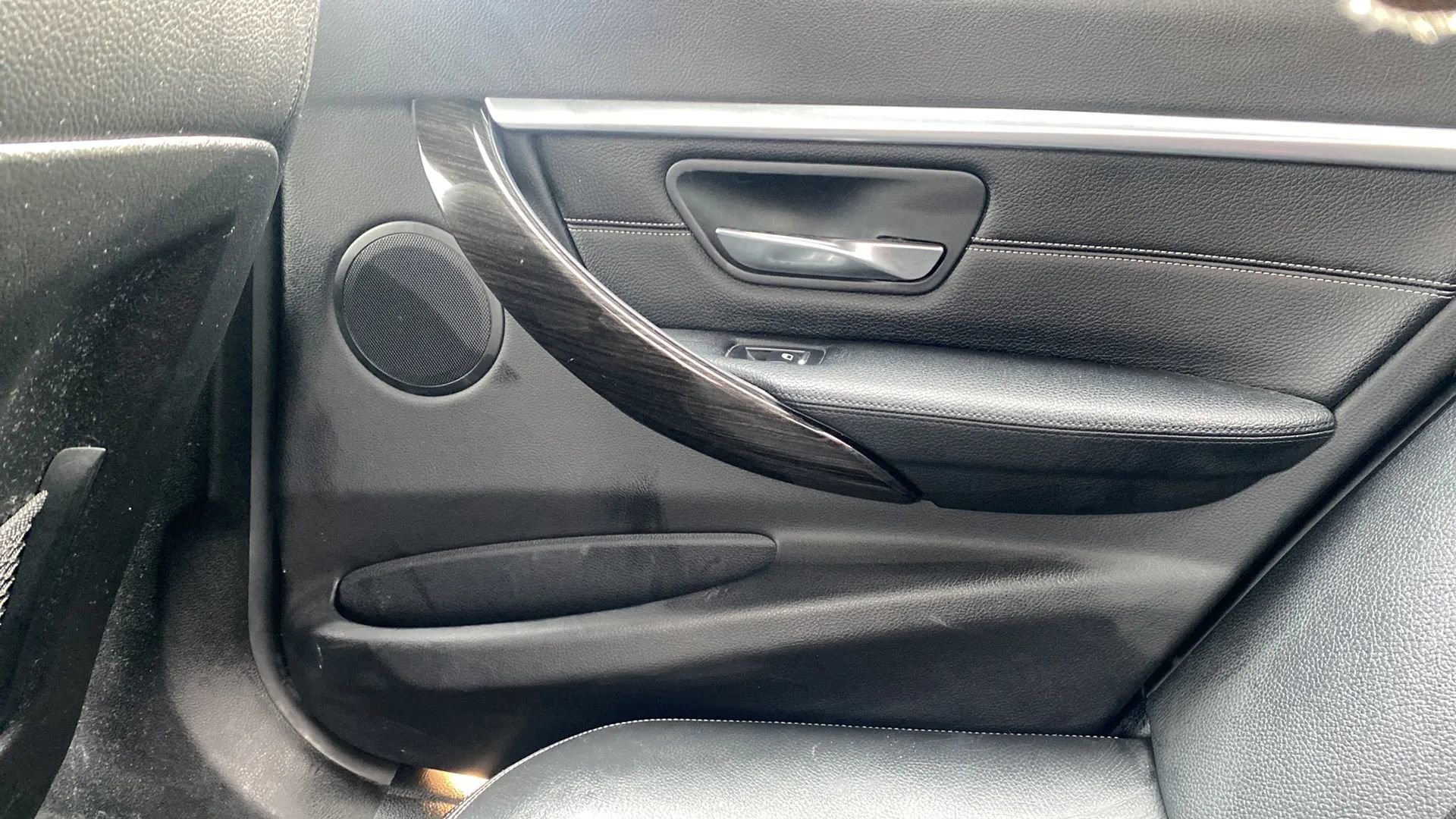 Used 2017 BMW 330i xDrive Sedan image 24