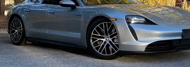 Used 2020 Porsche Taycan 4S AWD/4WD image 10