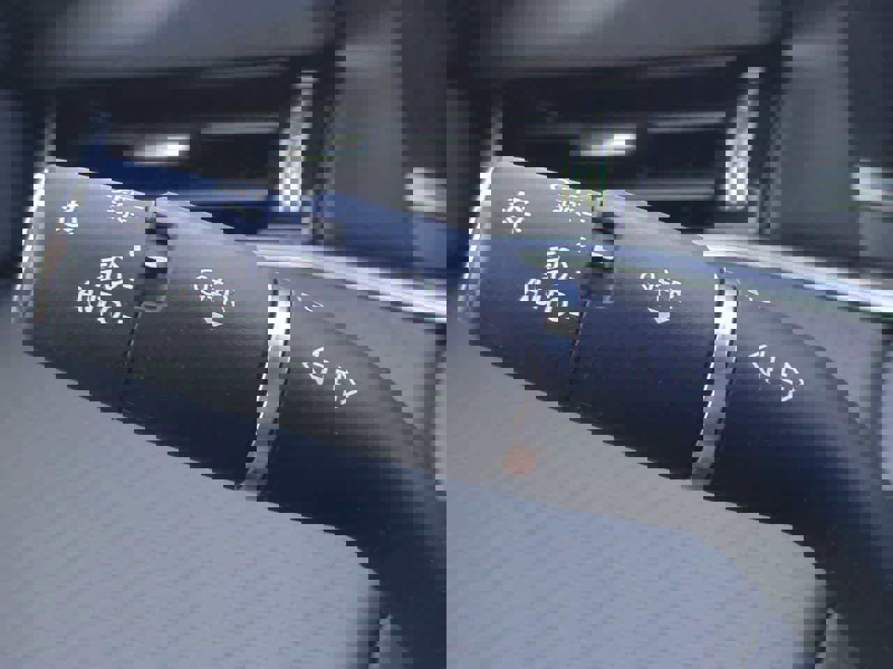 Used 2023 Land Rover Range Rover Evoque S image 26