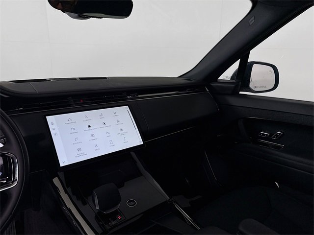 New 2025 Land Rover Range Rover Sport Dynamic SE image 26