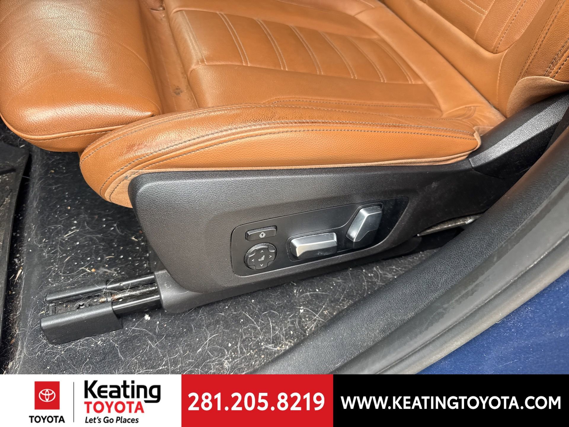 Used 2019 BMW X4 M40i w/ Premium Package image 15