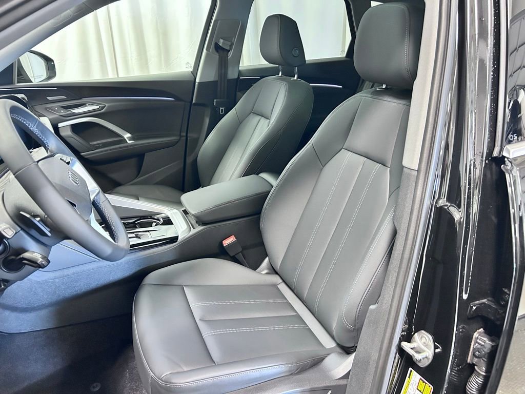 New 2026 Audi Q5 Premium Plus image 7