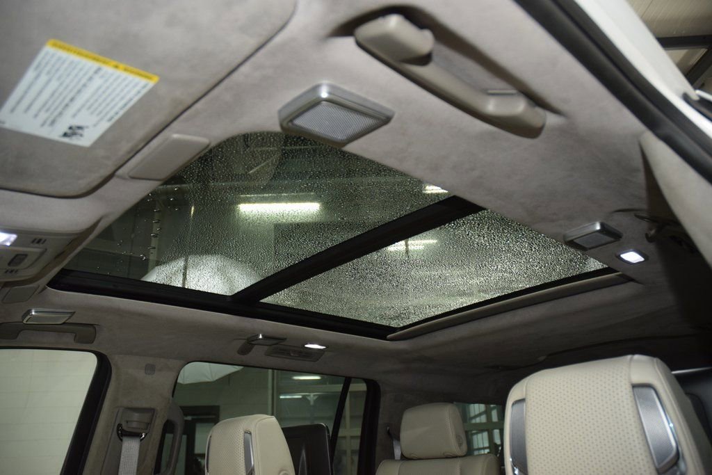 Used 2023 Cadillac Escalade ESV Premium Luxury Platinum w/ Heavy-Duty Trailer Package image 51