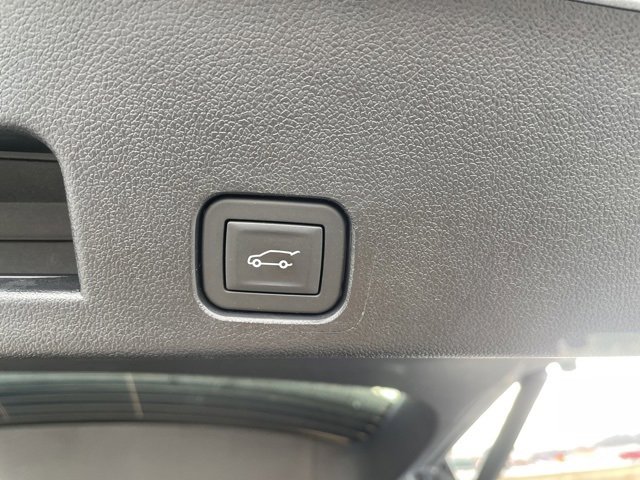 Used 2025 Chevrolet Traverse Z71 w/ Driver Confidence Package image 75