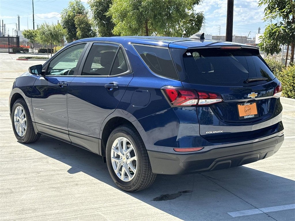 Used 2022 Chevrolet Equinox LS image 5