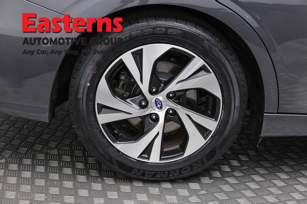 Used 2023 Subaru Legacy Premium AWD/4WD image 32