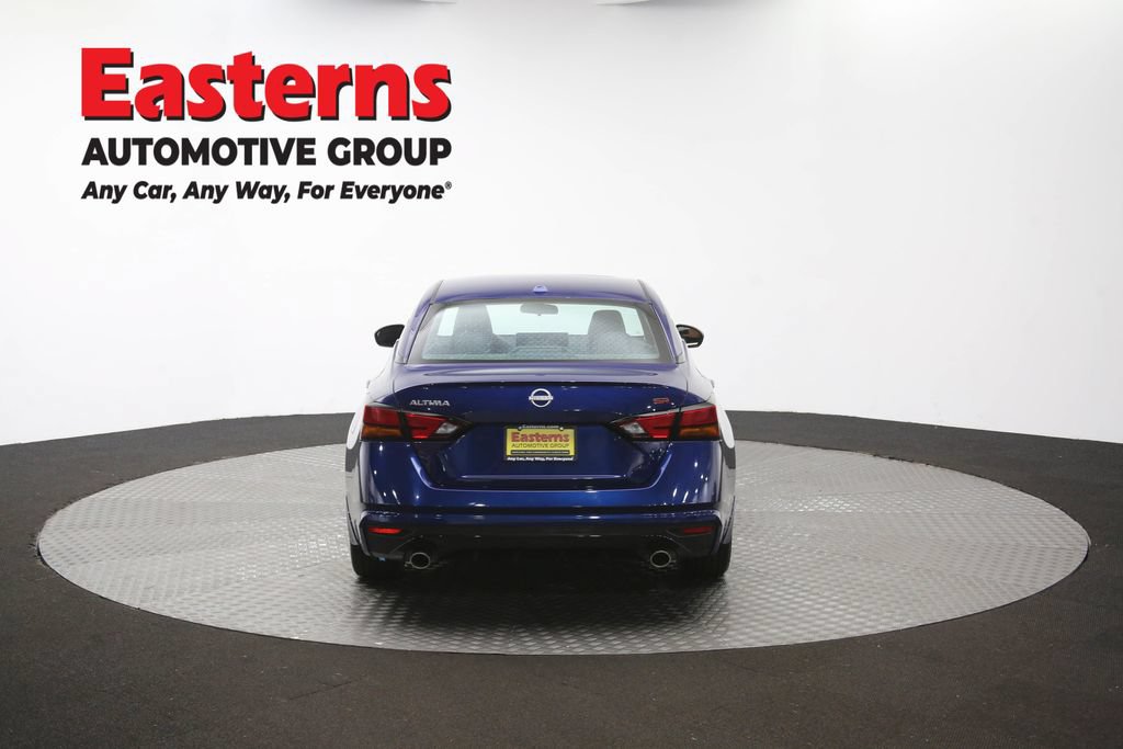 Used 2024 Nissan Altima 2.5 SR w/ SR Premium Package FWD image 39