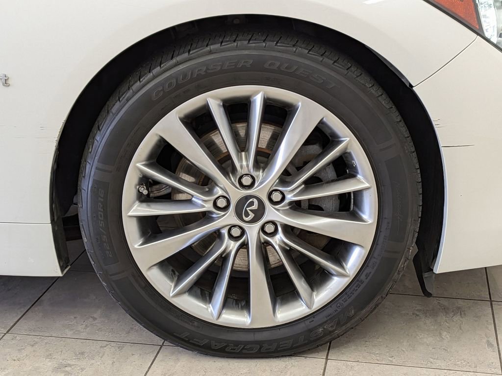 Used 2018 INFINITI Q50 Luxe w/ Sensory Package (Luxe) image 12