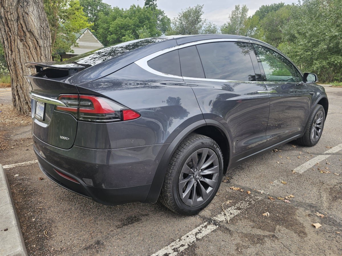 Used 2017 Tesla Model X 100D AWD/4WD image 5