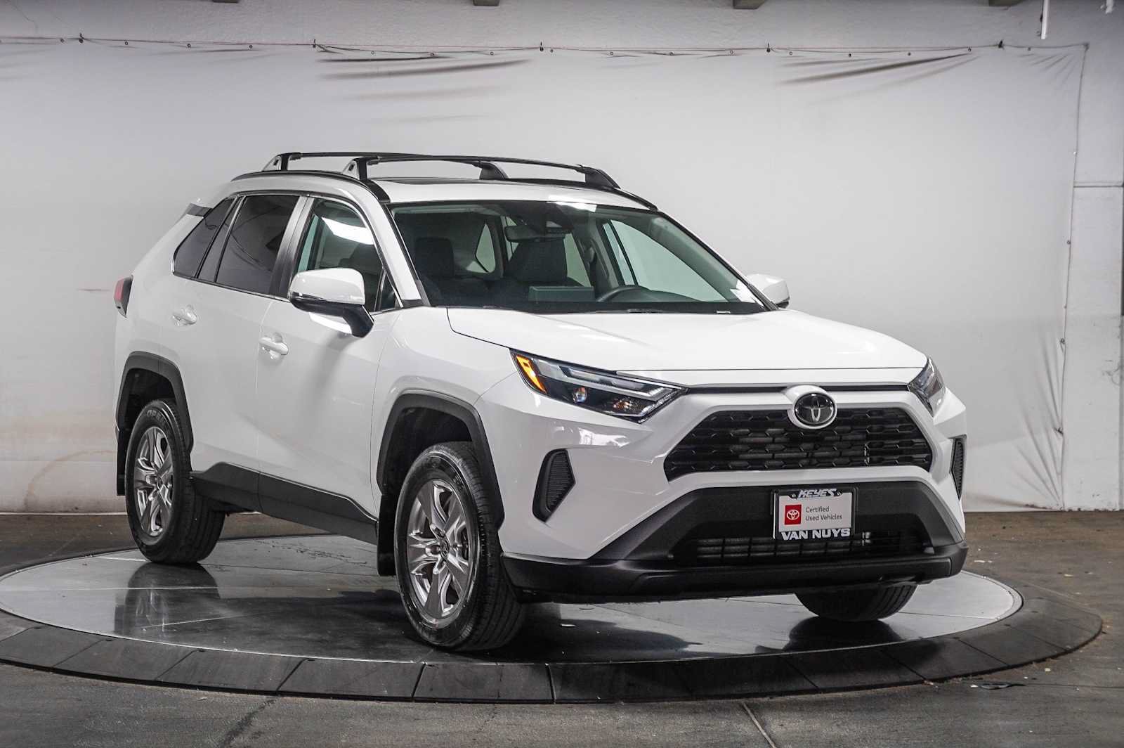 Certified 2023 Toyota RAV4 XLE w/ Convenience Package FWD image 5